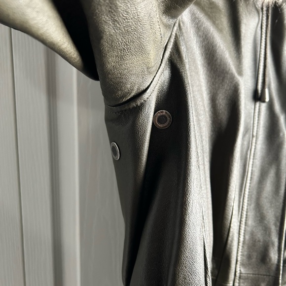 Danier Leather Parka with Removable Lining - Picture 3 of 16